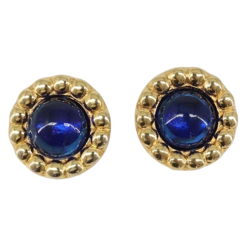 Chanel Vintage Round Clip-On Metal